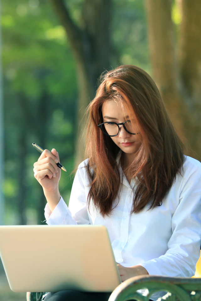 accountant controleert duurzaamheidsrapportage