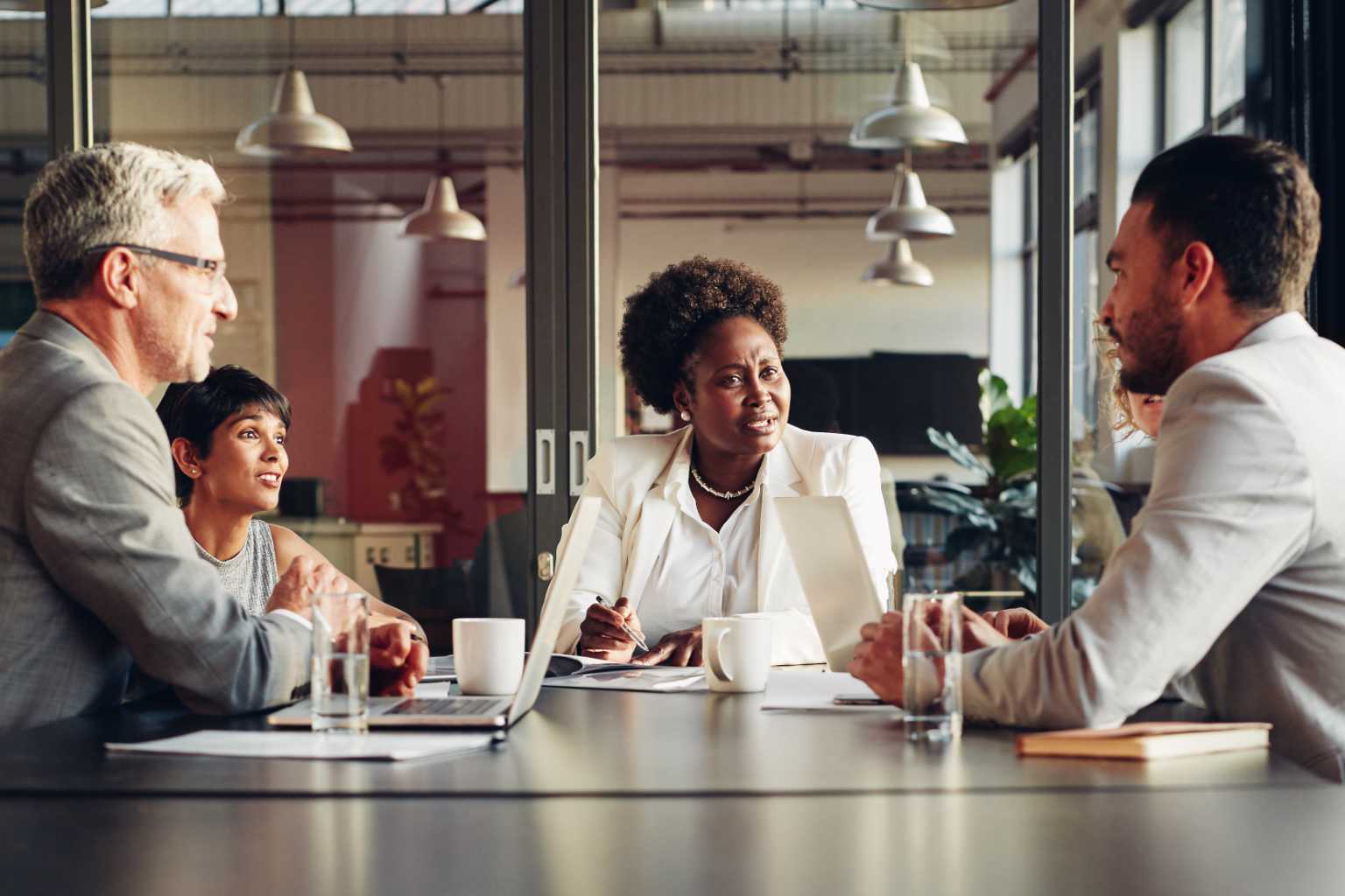 Group consults at table