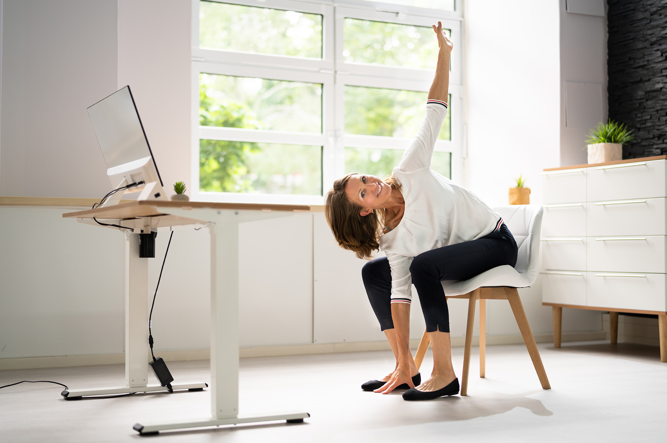 Amy Vetter_wellness_chair_yoga_1536