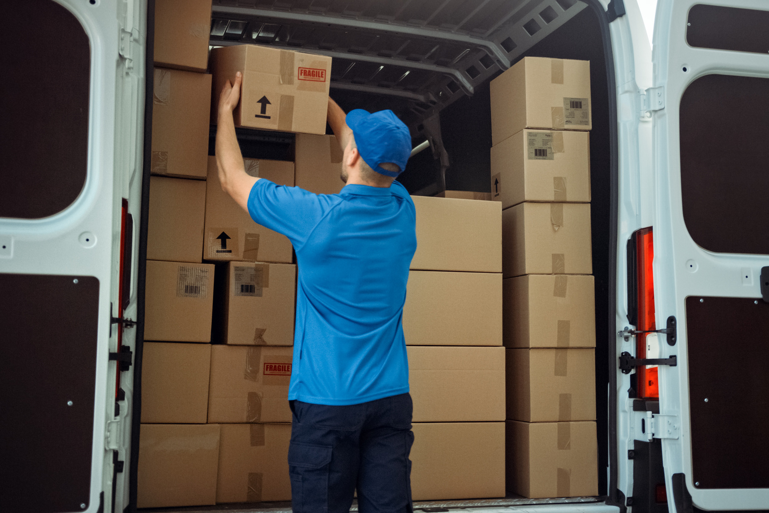 How to start a pickup and delivery business