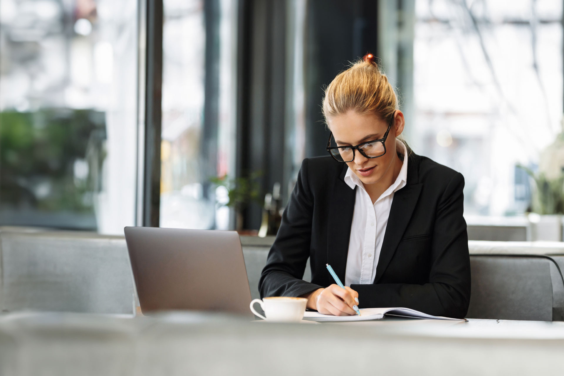 LEX Finanse - program online dla działów finansowych i controllingu.