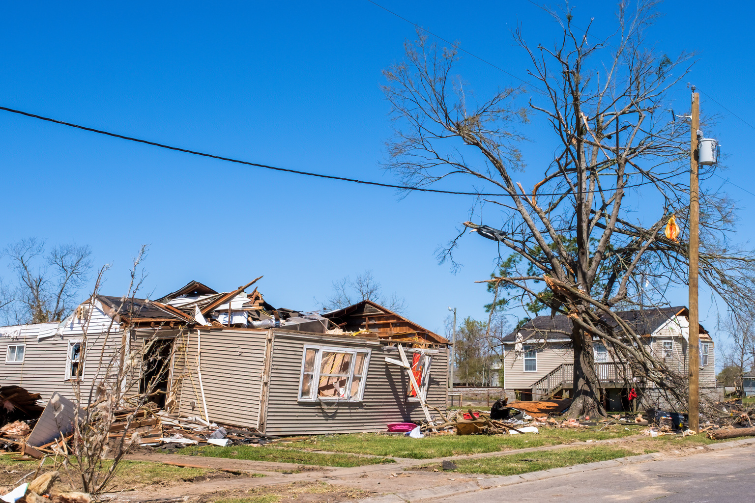 Tax relief for victims of Missouri severe storms, straight-line winds, tornadoes, and flooding: IRA and HSA deadlines postponed