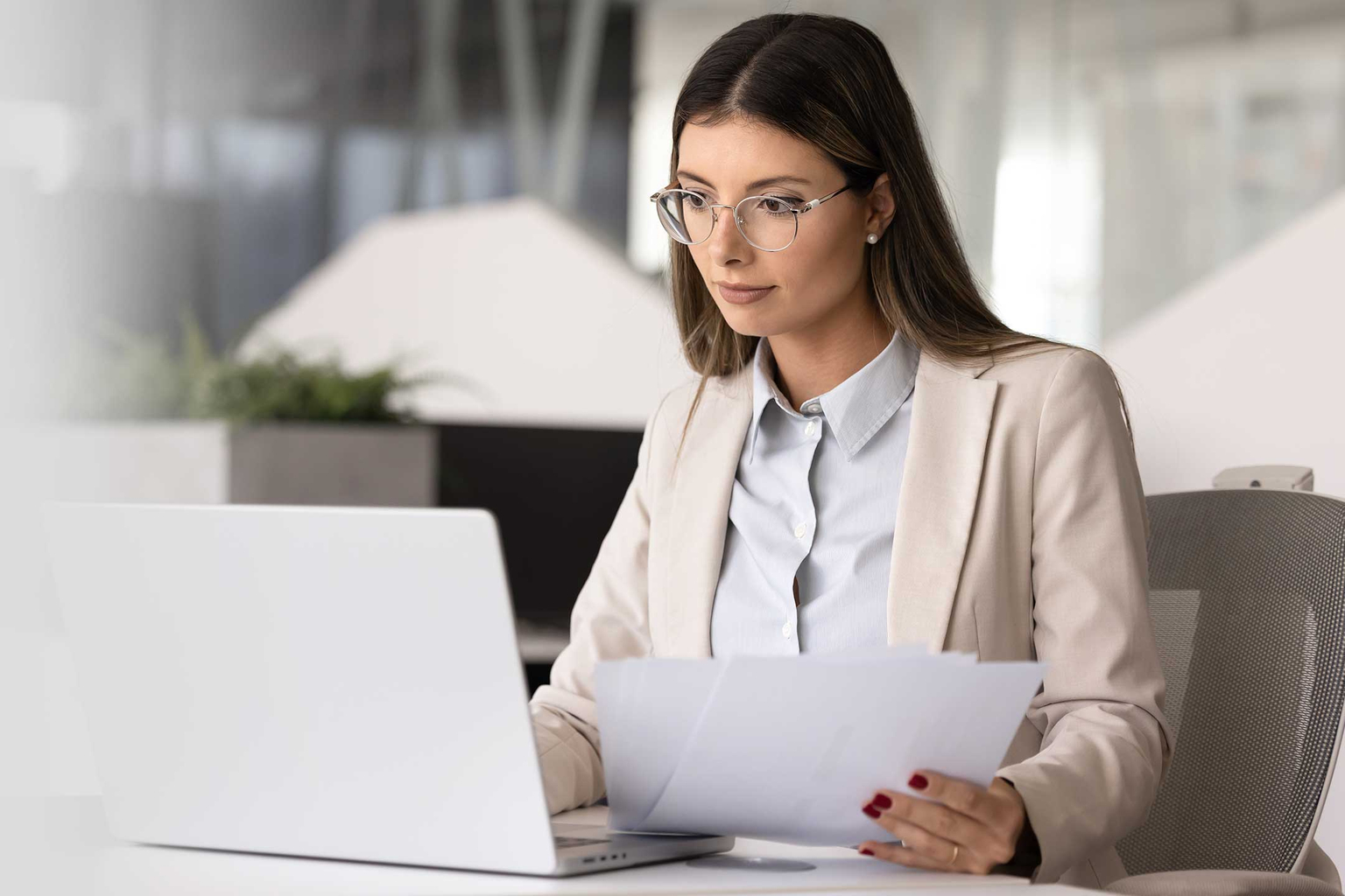 KSeF w praktyce − jak wdrożyć e-faktury bez ryzyka