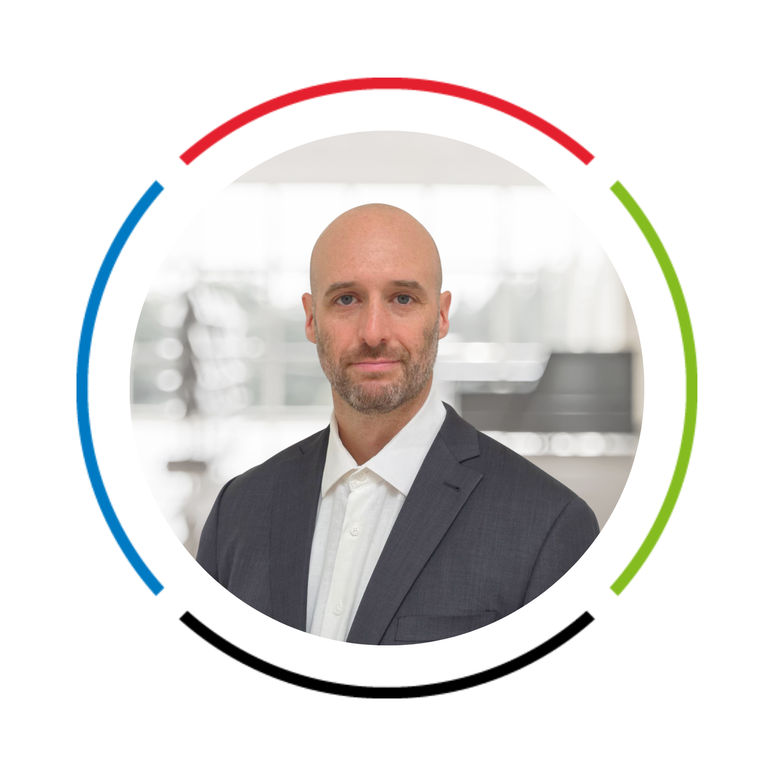 Jonathan Gurnham _Headshot 2026.png