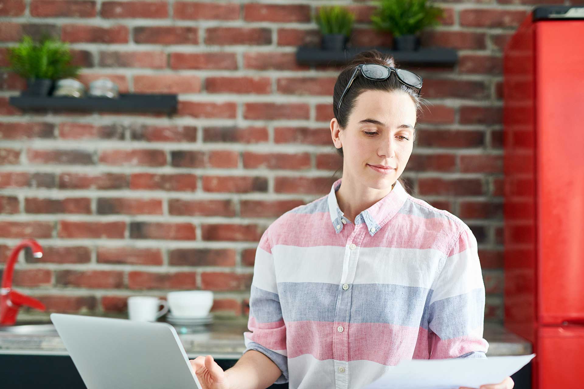 woman on laptop