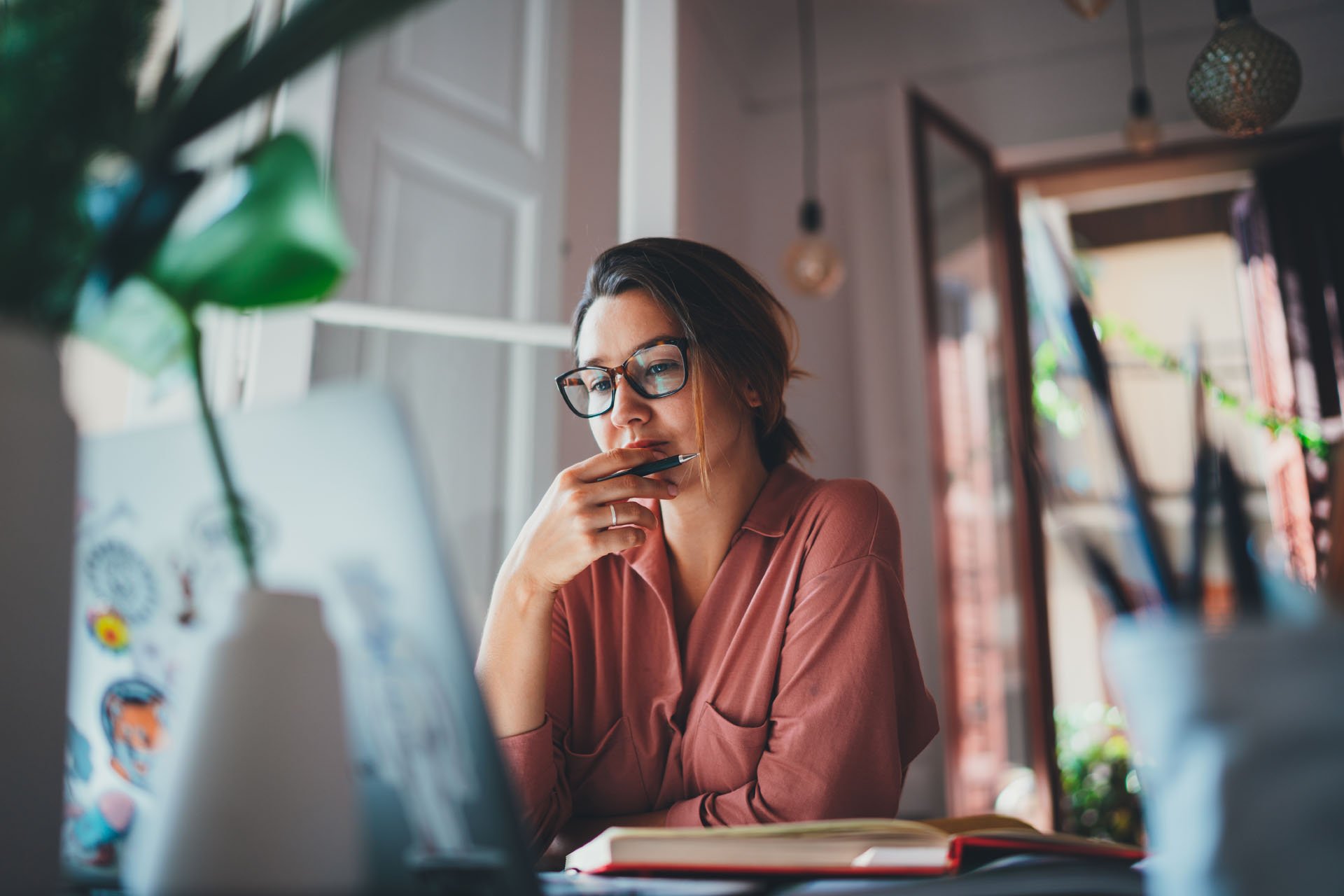 woman reviewing her lien portfolio