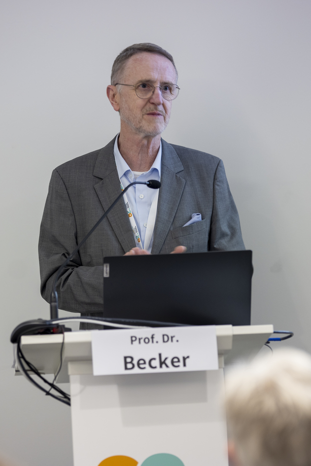 Deutscher Fürsorgetag, Vortrag Prof. Dr. Becker (Portrait)