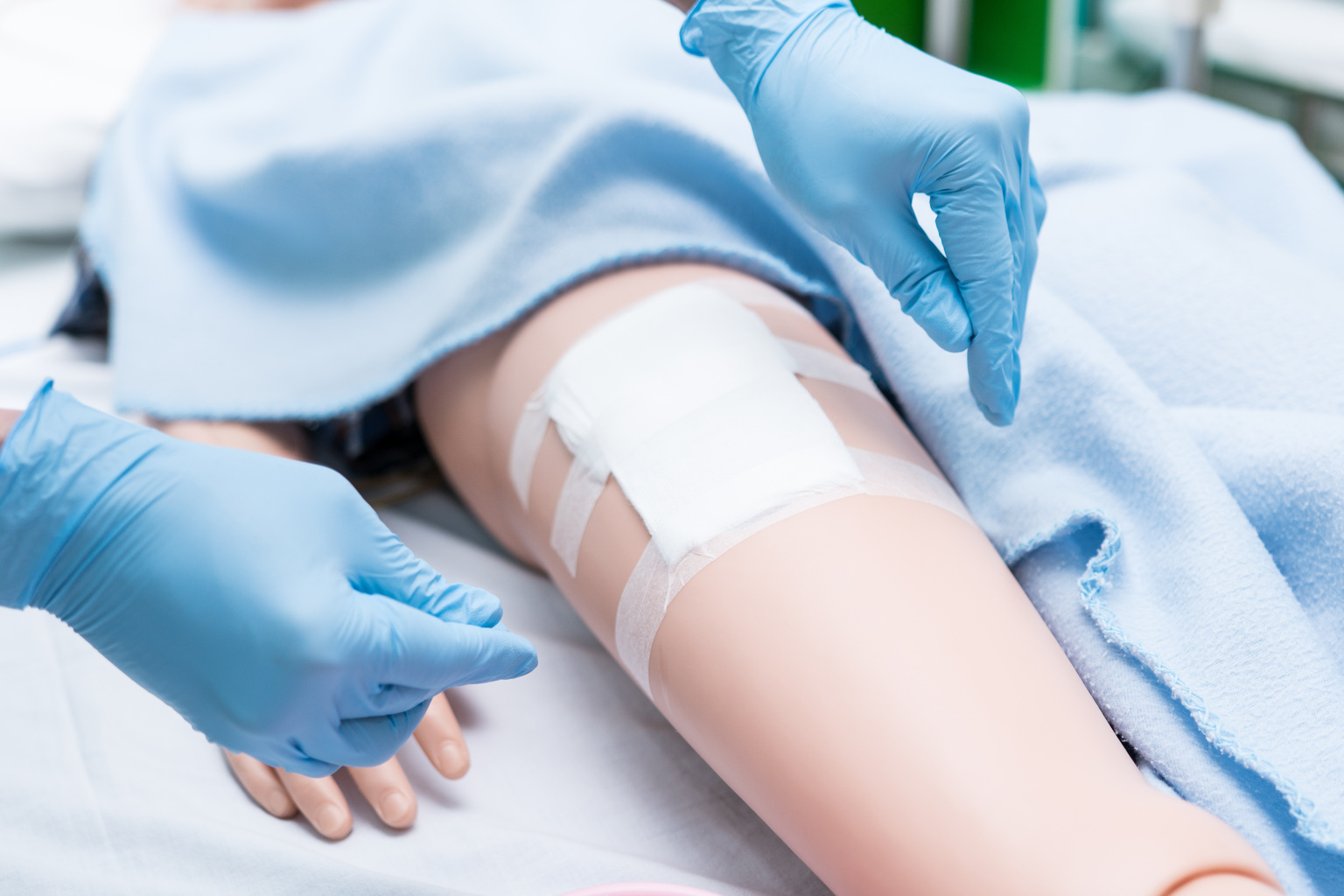 Assessing nurses’ competence with simulated wound care