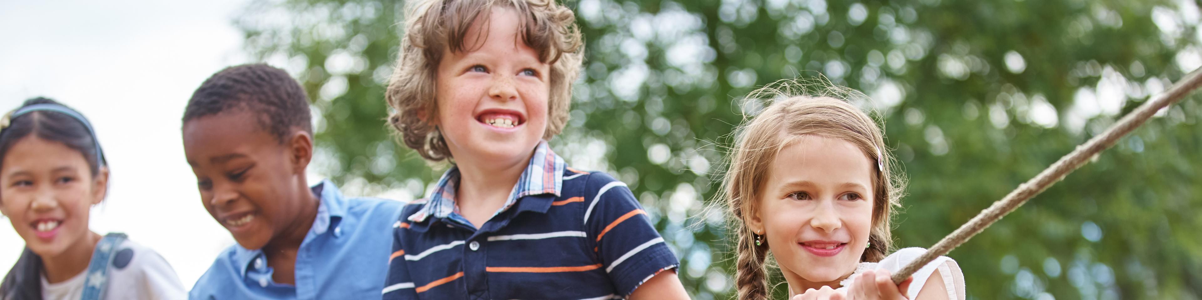 Wie Kinder mit Fachkräften und Eltern gemeinsam ‚Zusammenarbeit machen‘