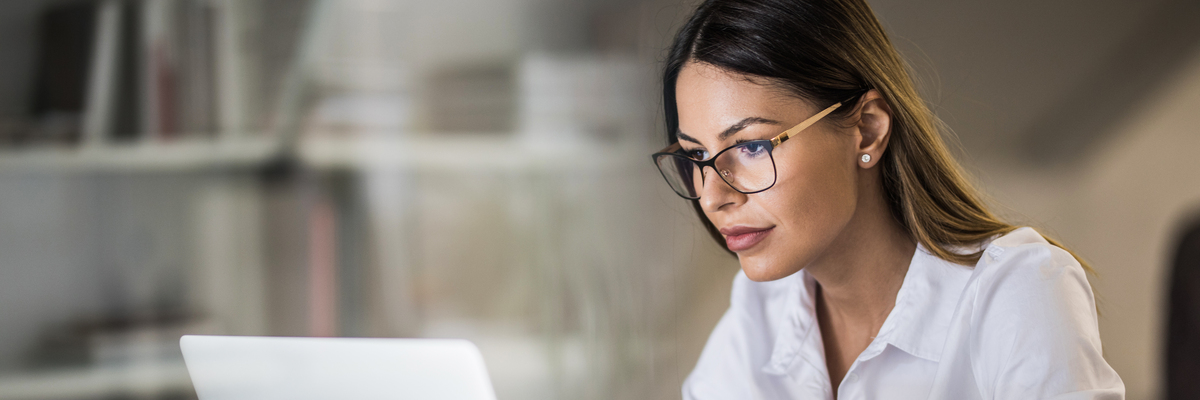 woman working on her laptop