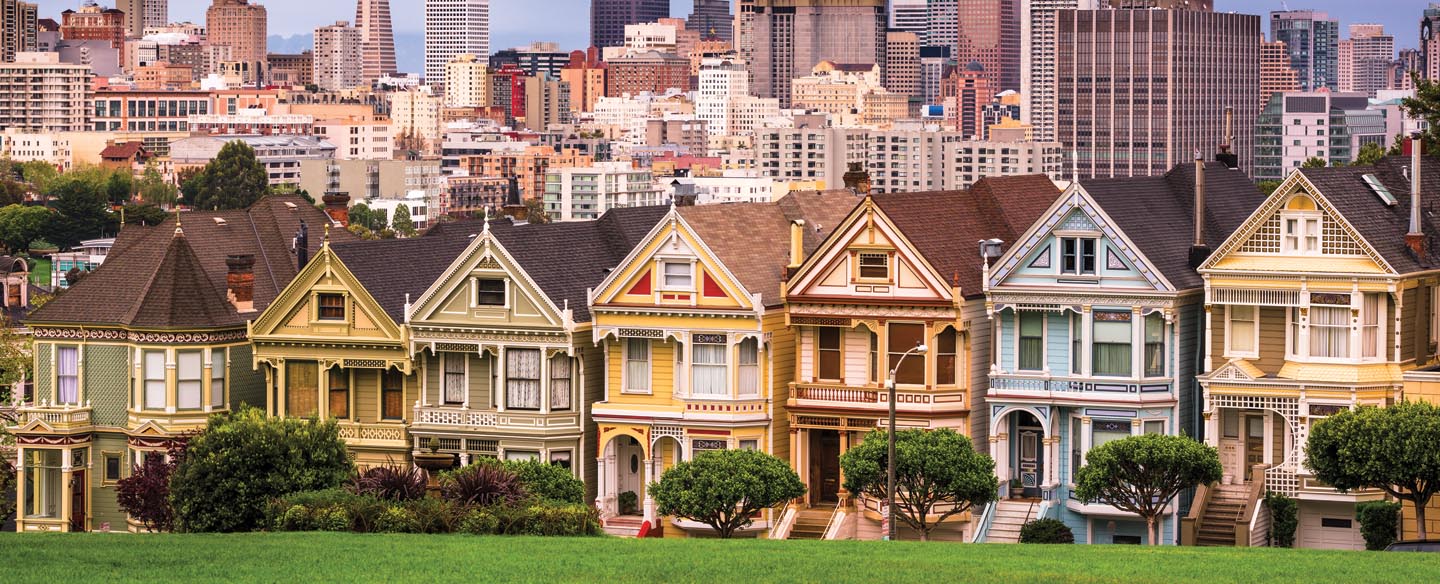 houses in san francisco on a street