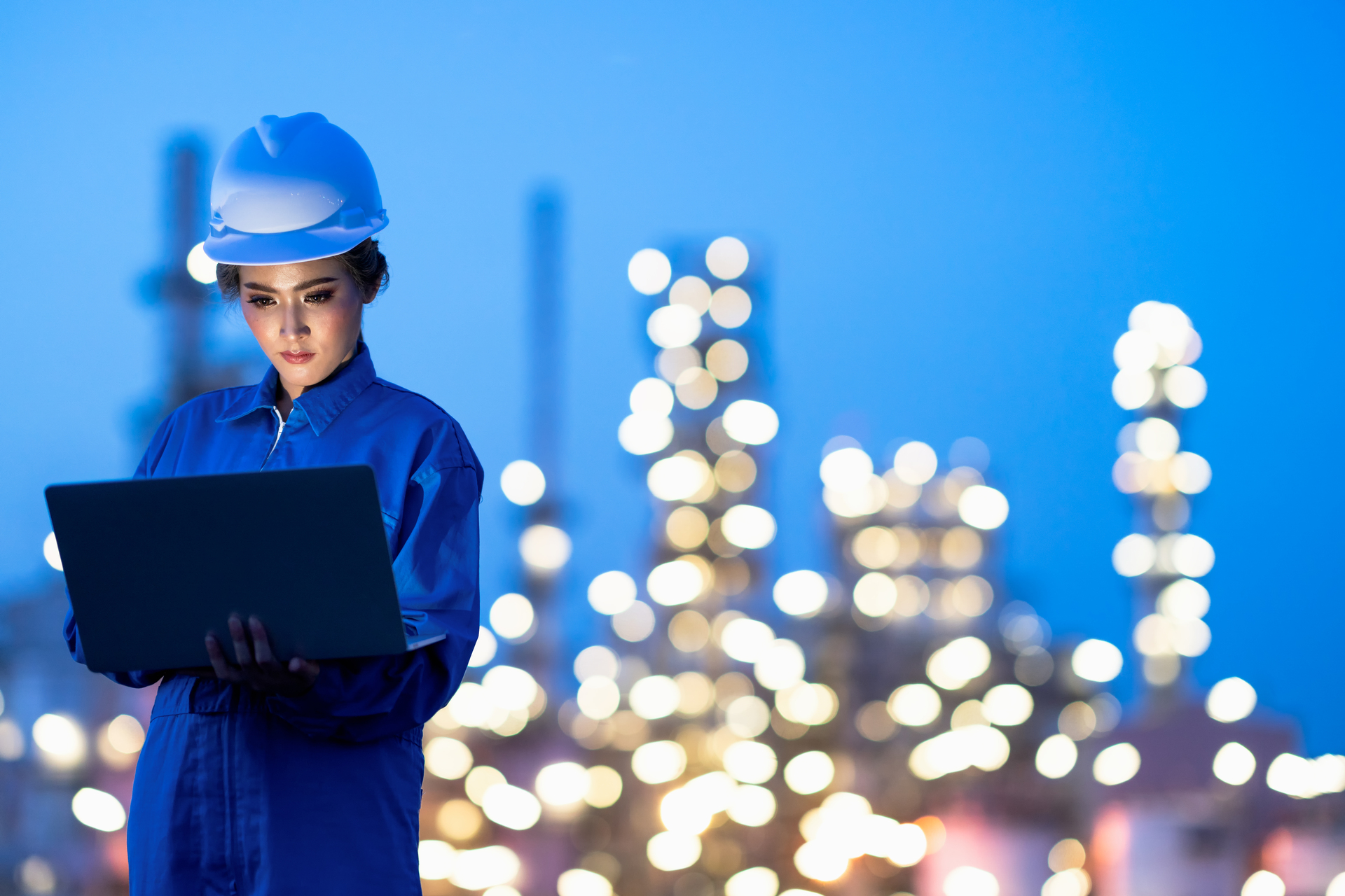 Engineer working at modern thermal power plant. Engineers working in power stations.