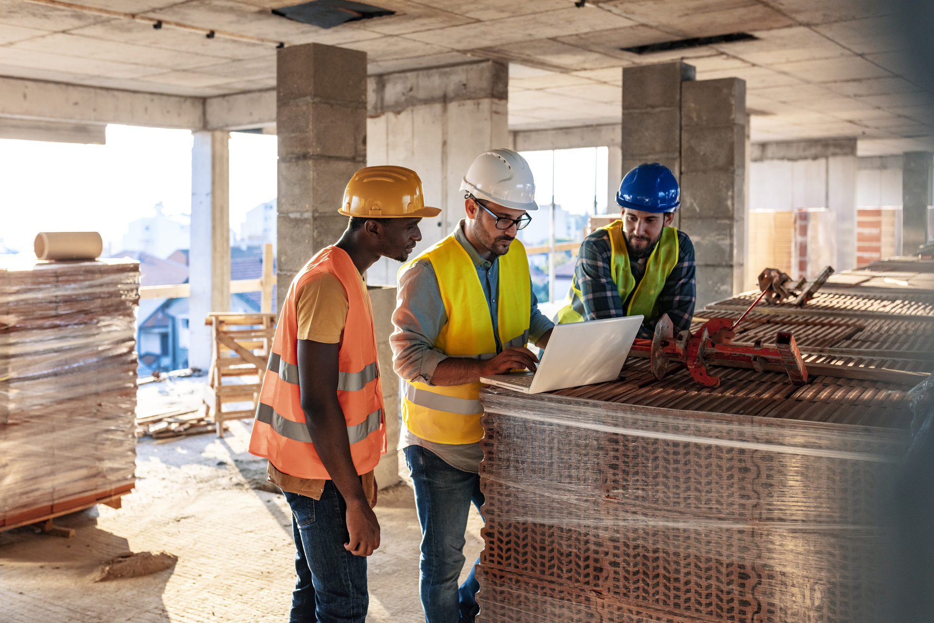 Chantiers temporaires ou mobiles: qui doit suivre la formation de base en sécurité ?