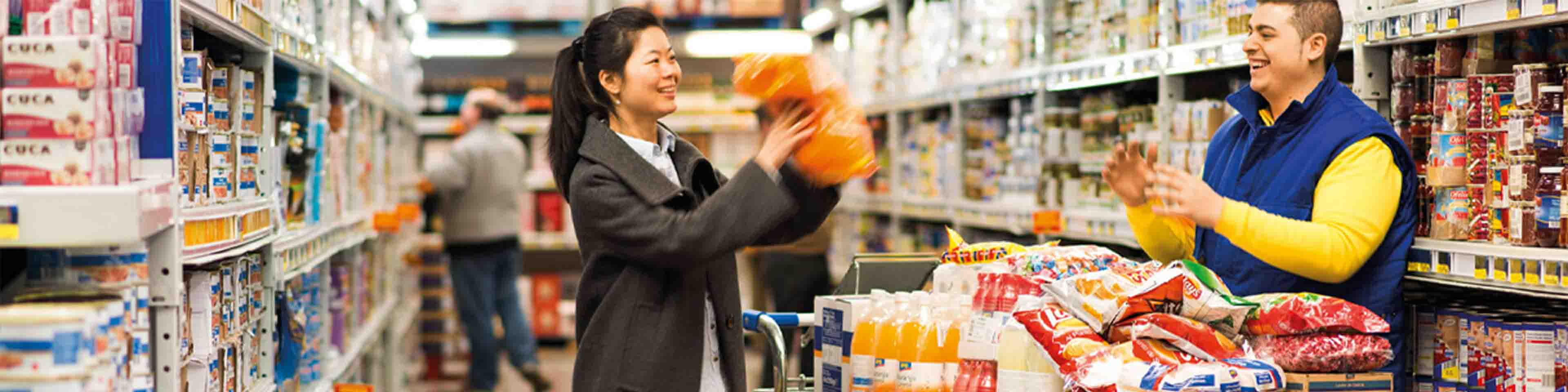 Supermarket expansion means trouble in store for France's local shopkeepers, Retail industry