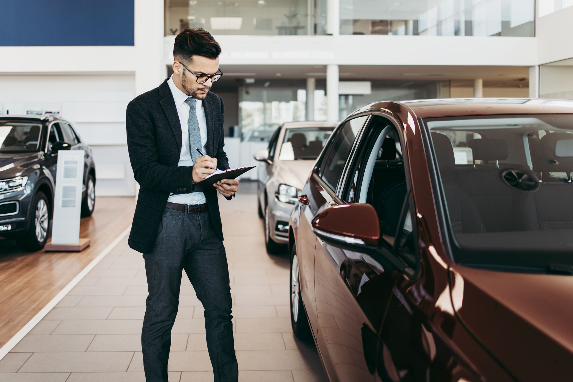 CT Corporation customer checking automobile inventory in a fully licensed automotive retail facility