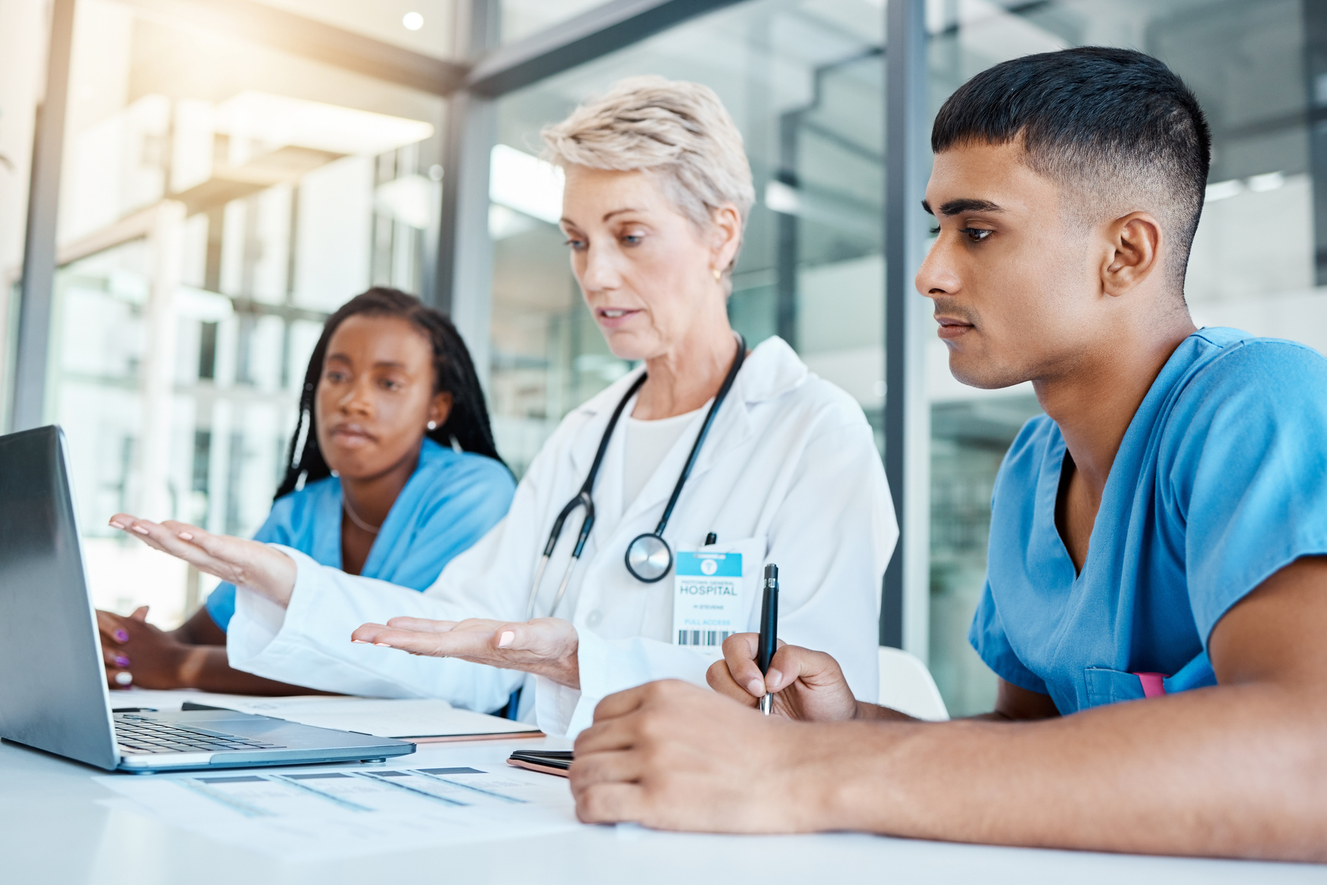 Residency Onboarding: Internal Medicine Procedures | Wolters Kluwer